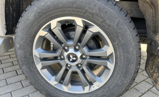 Mitsubishi L200